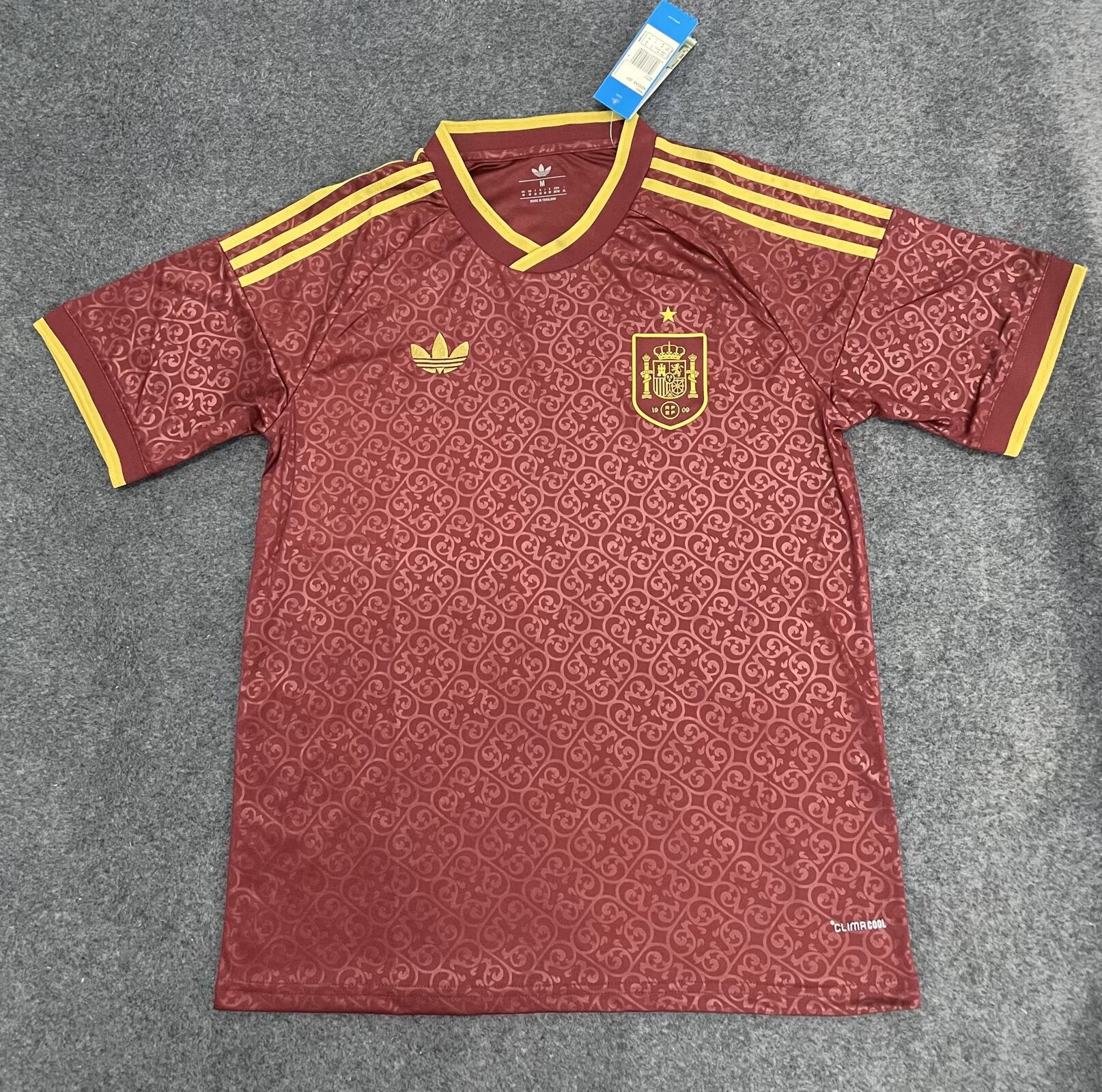 2026 world cup Spanish burgundy shirt